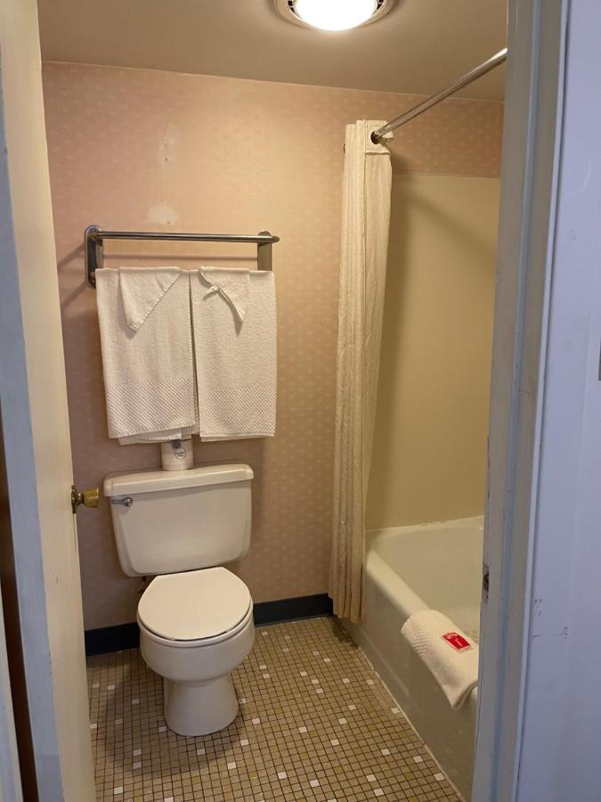 Horseshoe Curve Lodge Altoona Extérieur photo